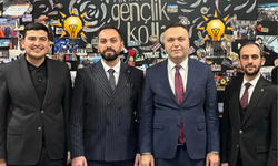 AK Parti Mustafakemalpaşa Gençlik Kolları'nda Başkanlık Değişimi