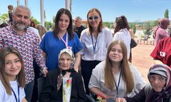 Sınav Koleji'nden Huzurevine Anlamlı Ziyaret: Gönül Bağları Güçlendi